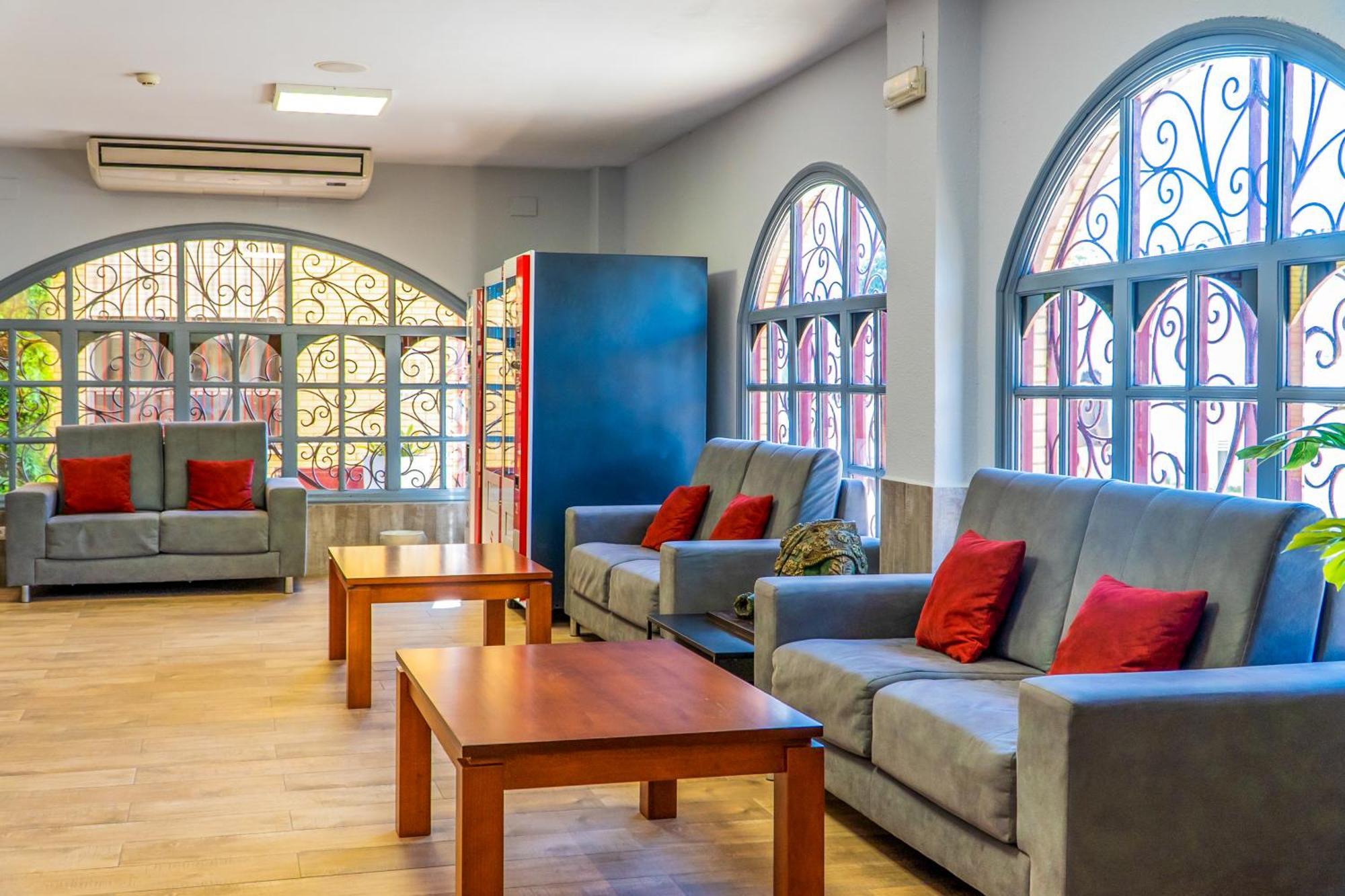 Apartamento Puerta Del Sur Sevilla